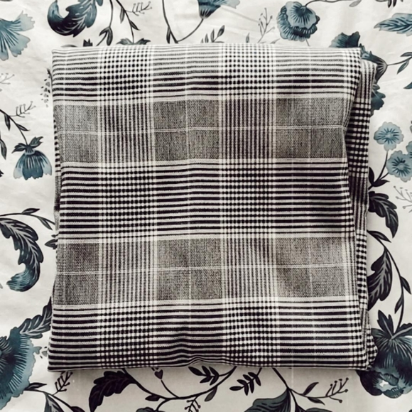 H&M Sheath Checker-blocked Black/White Dress - Picture 9 of 10